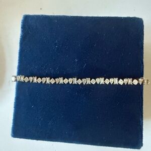 Elegant 14k Gold  and diamond mix shapes Bracelet